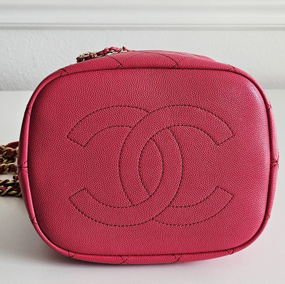 *SOLD* Chanel Pink Caviar Mini Bucket Bag - Picture 3 of 14